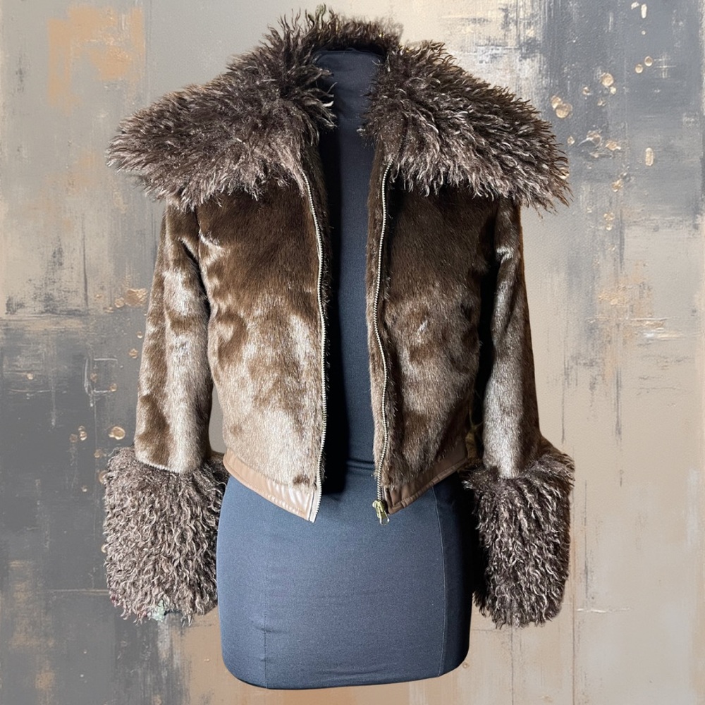 Silence + Noise Cropped Faux Fur Jacket – XS (New Without Tags)